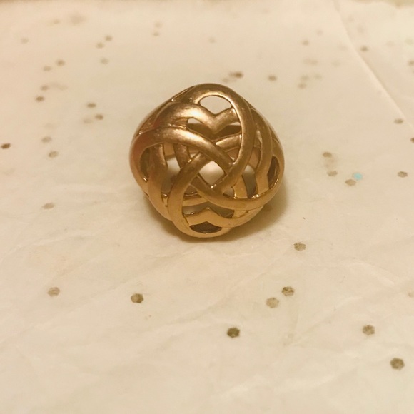 Lia Sophia ring NWOT - Picture 2 of 8